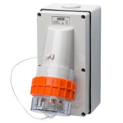 C66AI332 Voltex IP66 Appliance Inlet 250V 32A 3 Round Pins